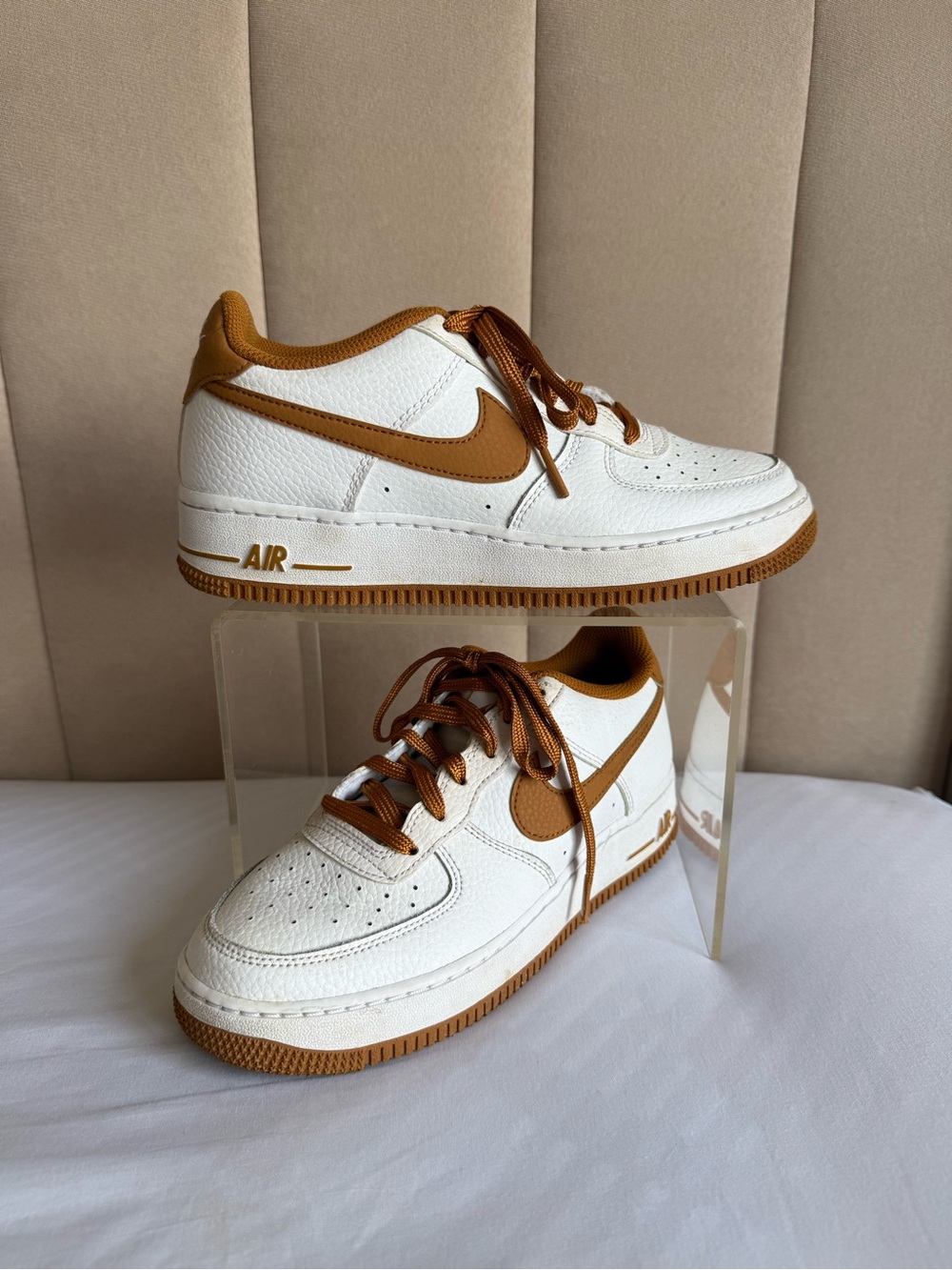 Nike Kids Low-Top Sneakers — White & Brown Swoosh